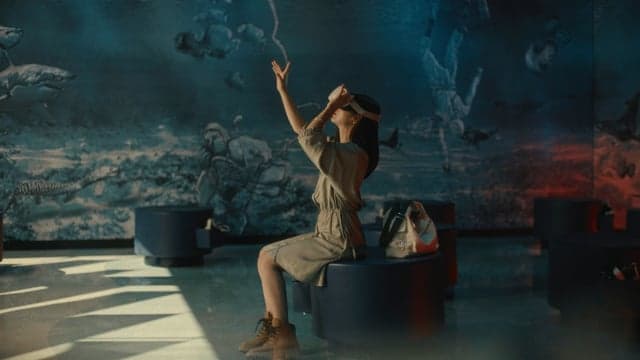 Dubai Tourism - Beyond the Frame